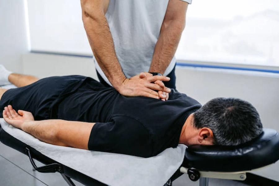 Comprehensive athlete rehab support and guidance.
