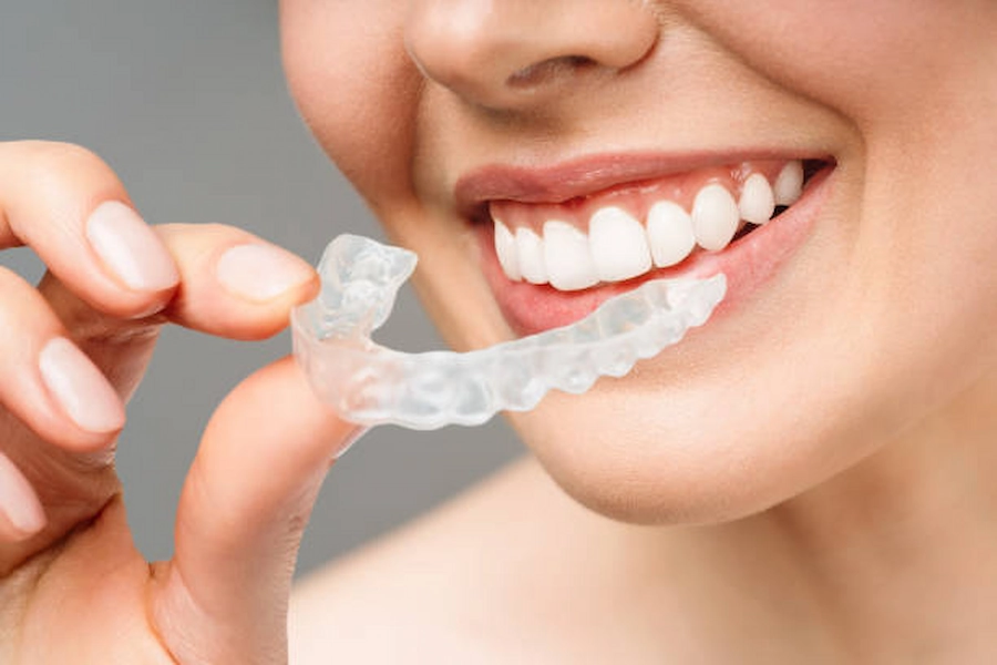 Clear teeth retainer service at ATOS Medical Center