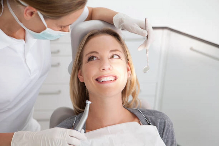 Teeth filling service in a modern dental clinic