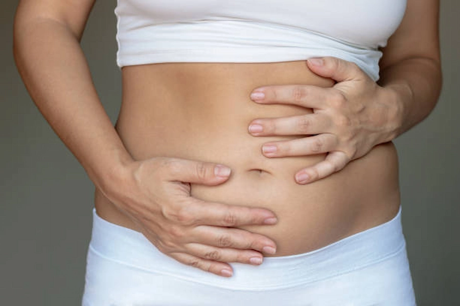 Holistic approach to hormonal belly management.